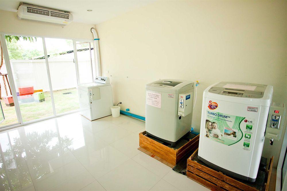 U431 Chaengwattana Hotel Nonthaburi Exterior photo